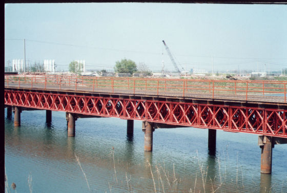 Prefabricated Steel Truss Bridge with Span Range 6 to 60 Meters Designed Load HL93 Featuring Steel or Wood Deck for Durable Construction
